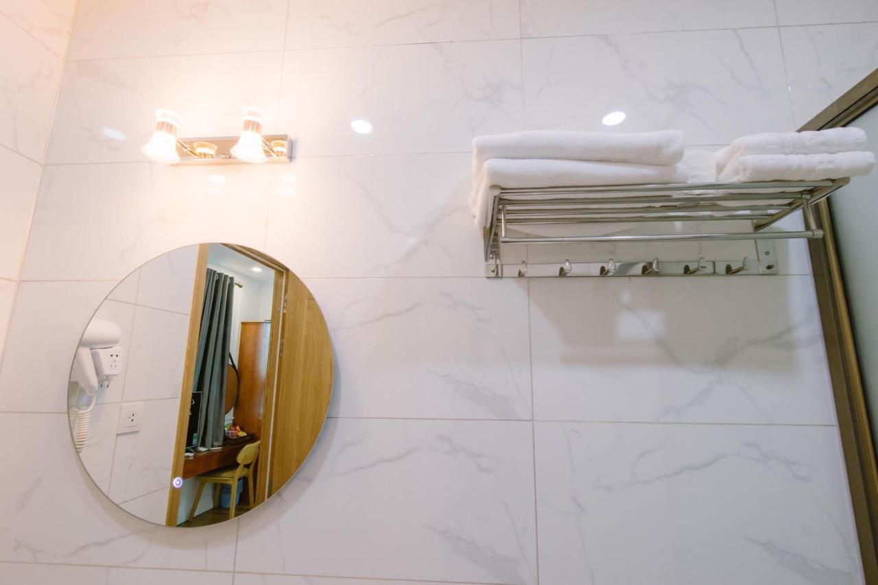 Thuận Phát Hotel Soc Trang Esterno foto